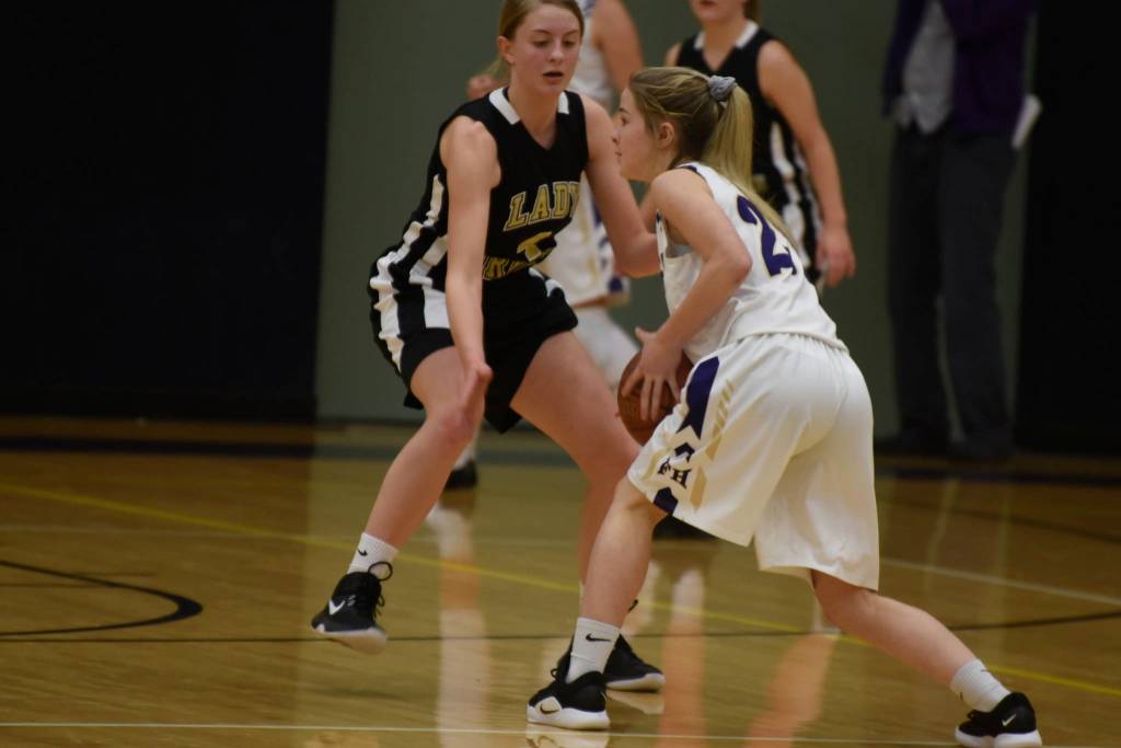 Friday Harbor boys, girls basketball host Tip Off tournament