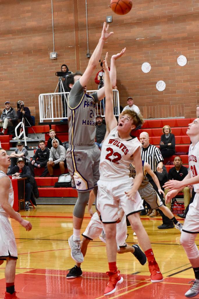 Contributed photo/John Stimpson                                Kyle Mapstead shoots a jumper.
