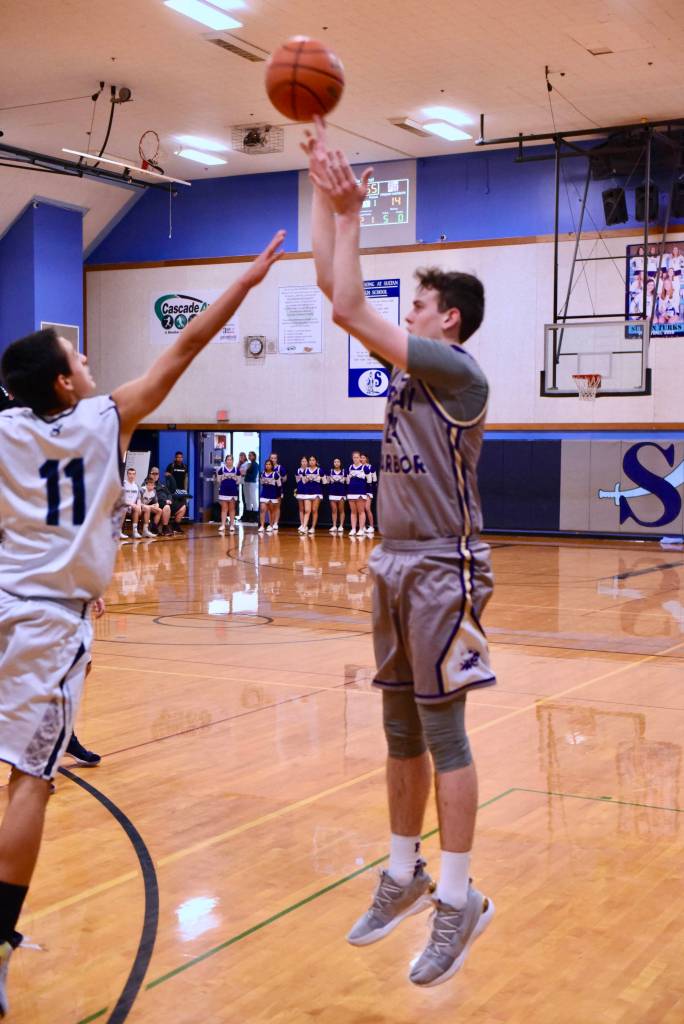 Contributed photo/John Stimpson                                Kyle Mapstead makes a 6-foot jump shot.