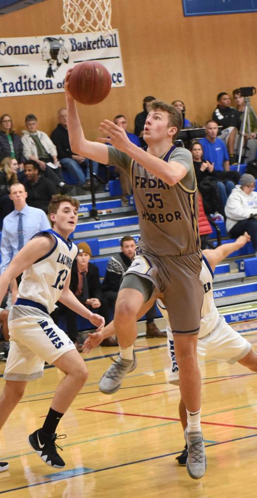 Contributed photo/John Stimpson                                Marshall Clark glides to an easy 2 points to start a big scoring drive.