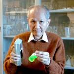 Journal file photo                                Osamu Shimomura, former post-doctoral scientist at the UW Friday Harbor Marine Labs, won the Nobel Prize for the discovery of a luminous green substance in jellyfish that redefined the way researchers uncover biological processes