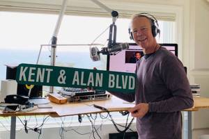 Staff photo/Heather Spaulding                                 Above: Alan Budwill in his studio, Kent and Alan Blvd.