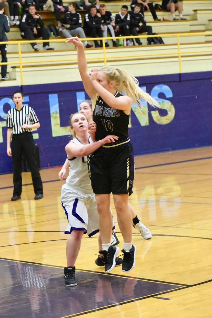 Contributed photo/John Stimpson                                Tori Polda shoots from the top of the key.