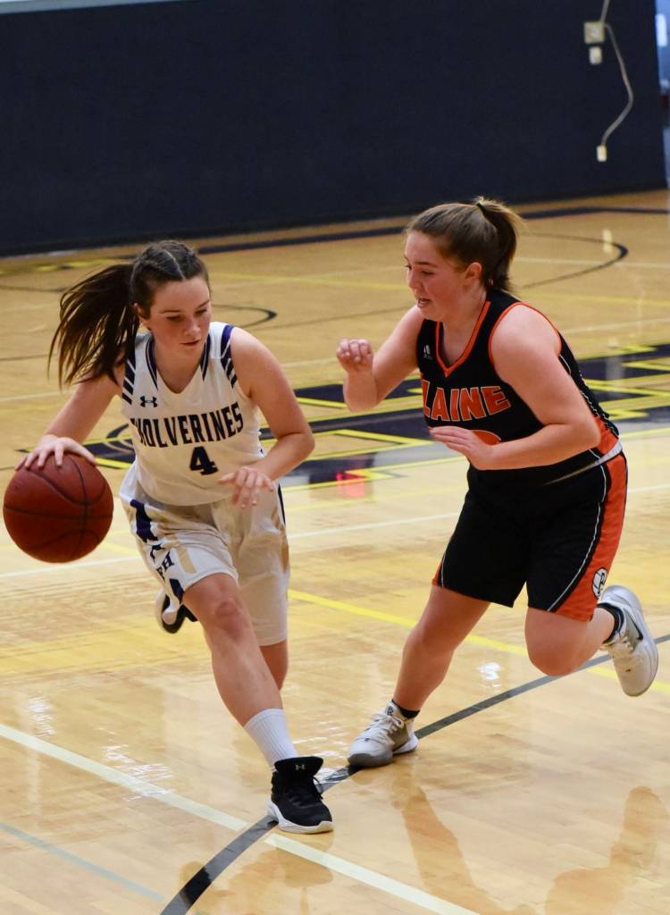Fallon Taylor, No. 4, drives toward the basket. (John Stimpson/contributed photo)
