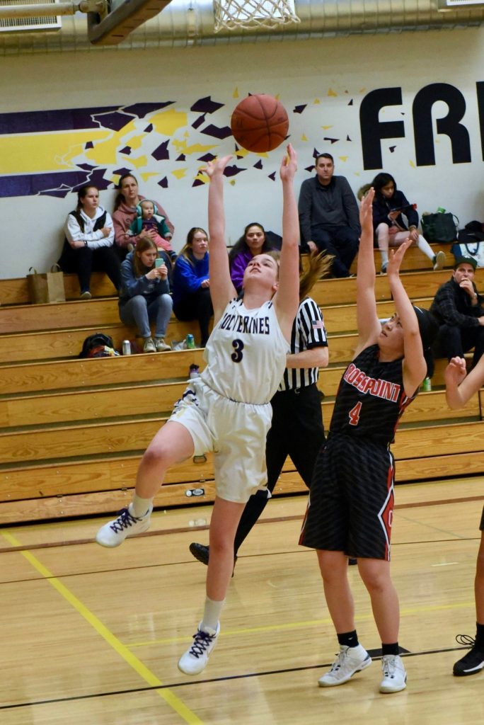 Rachel Starr puts up a two-point lay in. (John Stimpson/contributed photo)