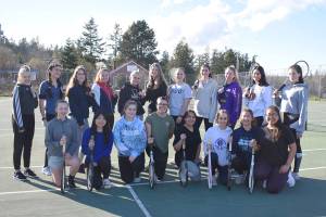 Tennis team season starts slowly