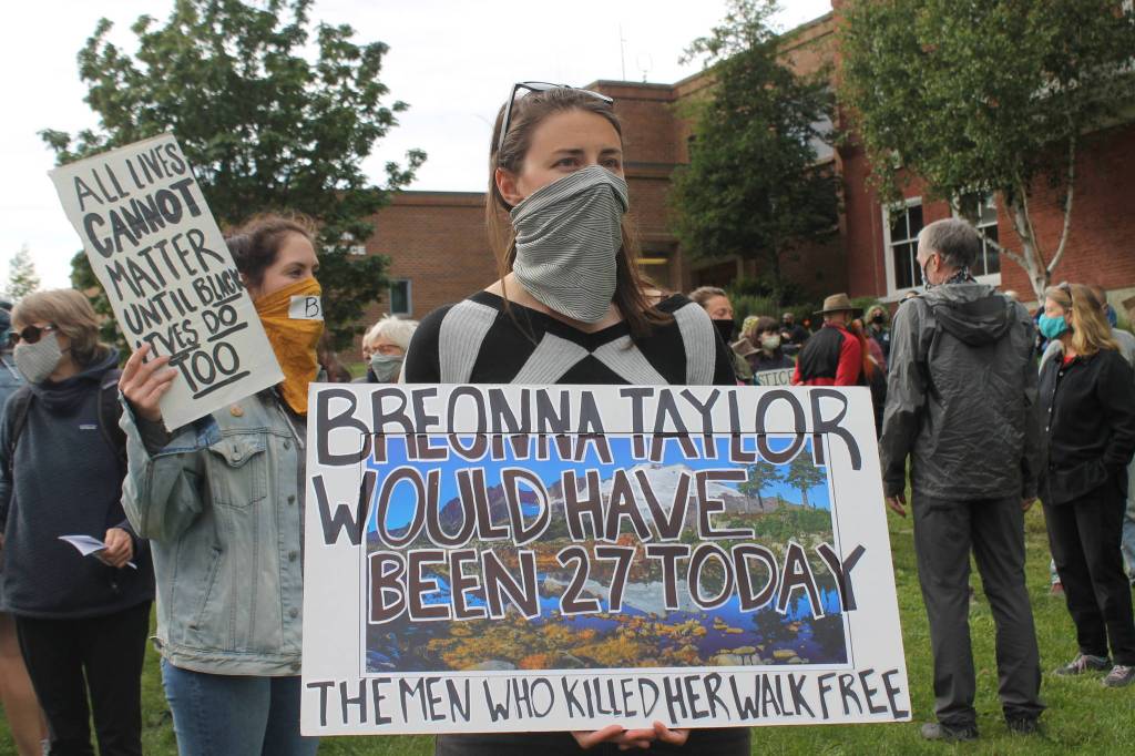 Kneeling for George Floyd