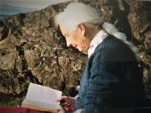 Sheila Strickland | 1928-2020