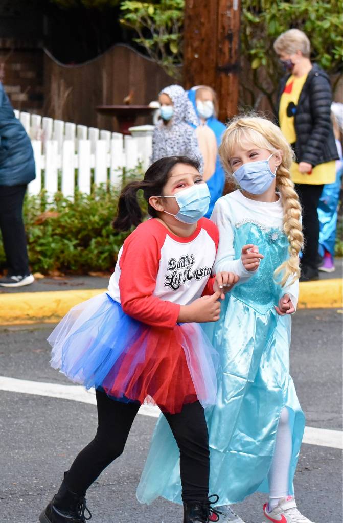 Staff photo/Tate Thomson
Friday Harbor Elementary School students showed off their costumes at the 2021 Halloween Parade on Friday, Oct. 29 at 9 a.m.