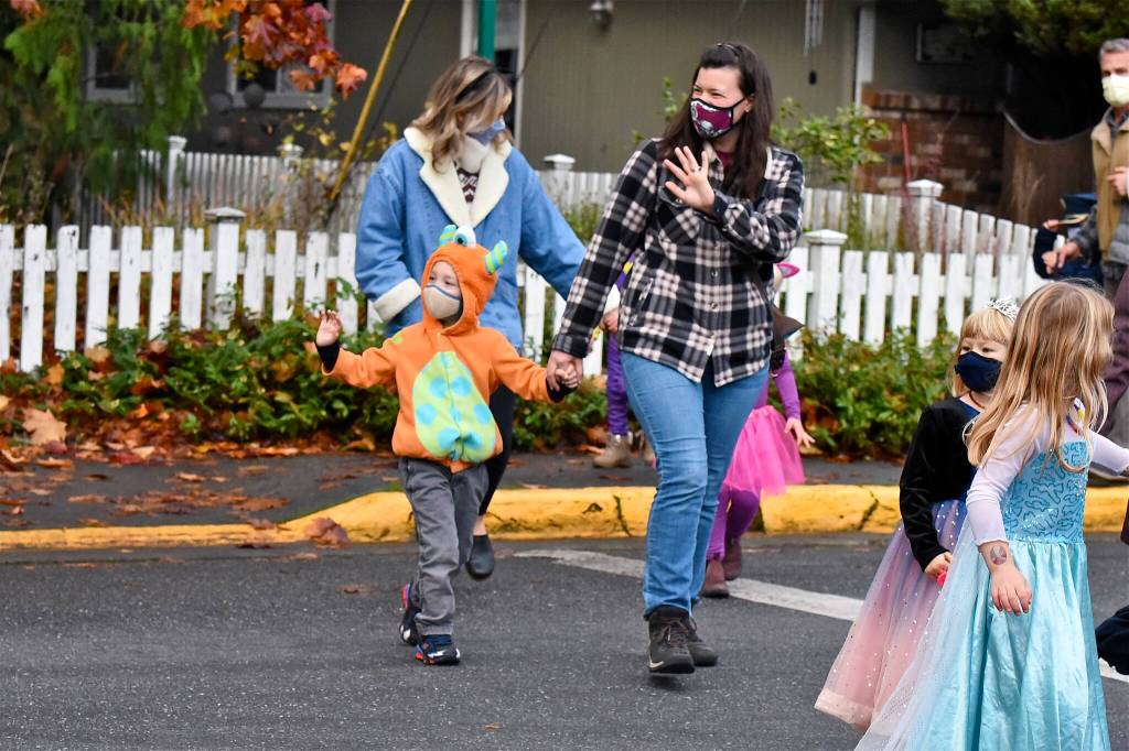Staff photo/Tate Thomson
Friday Harbor Elementary School students showed off their costumes at the 2021 Halloween Parade on Friday, Oct. 29 at 9 a.m.