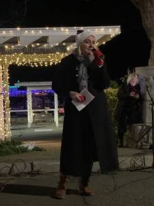 Heather Spaulding \ Staff photo
Kira Sable singing Christmas carols