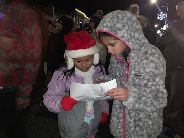 Heather Spaulding \ Staff photo
Children in the audience singing along.