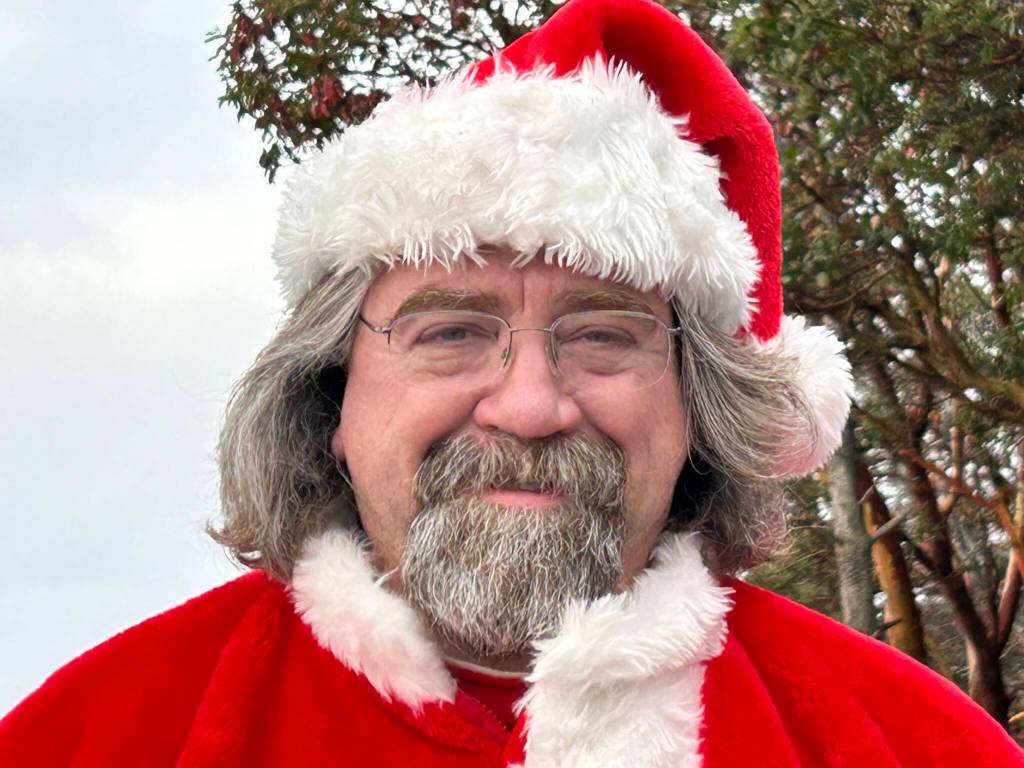 Heather Spaulding \ Staff photo
Santa (Bruce Martin)