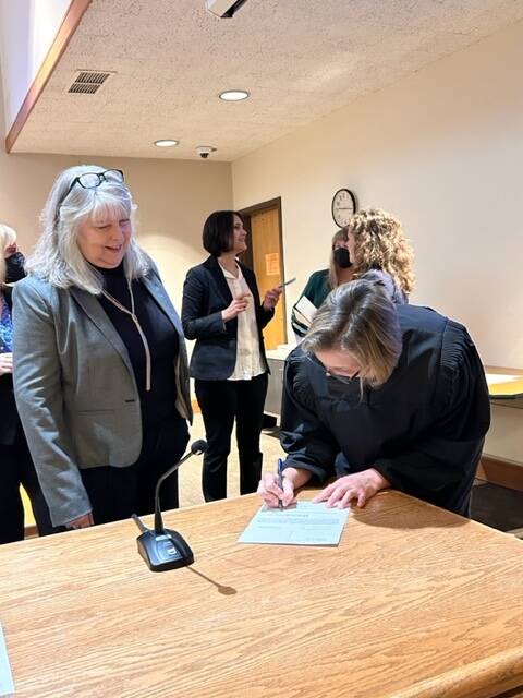 Heather Spaulding \ Staff photo
Superior Court Clerk Lisa Henderson and Judge Katie Loring