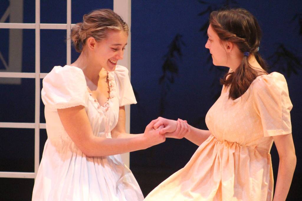 Heather Spaulding \ Staff photo
Shelby Mullin as Elinor Dashwood and Fela Andrews as Marianne Dashwood