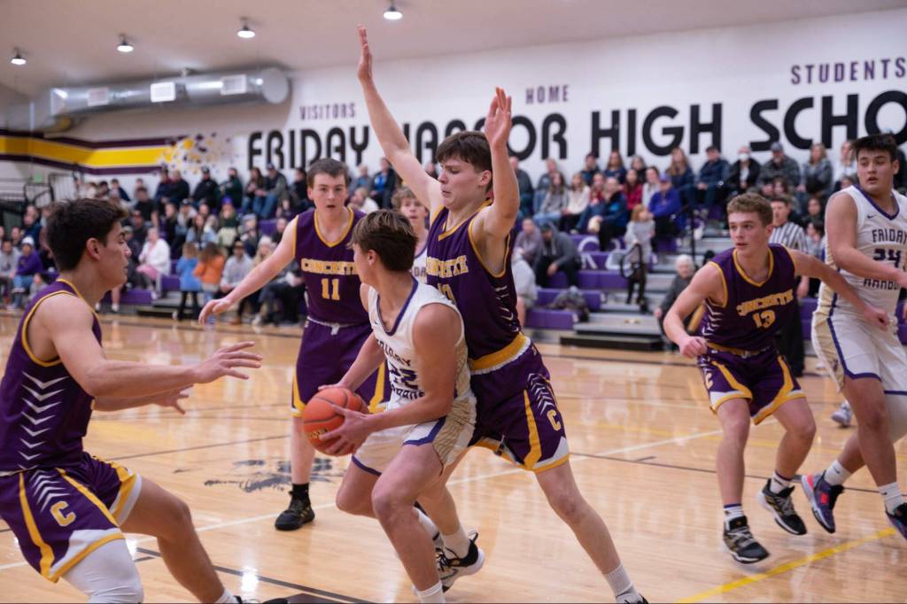 Contributed photo by Kathryn Wheeler
Pierce Kleine looks for his teammates.