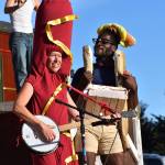 Staff photo \ Kelley Balcomb-Bartok
Singing hot dogs and hotdog buns.