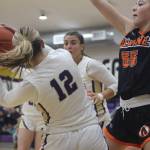 Isabel Ashley/Staff photo
Sarah Cruz, Junior, dodges an opposing player.