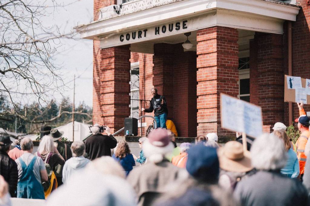 contributed photo by Chase Anderson
An estimated 600-800 people gathered around the Courthouse.