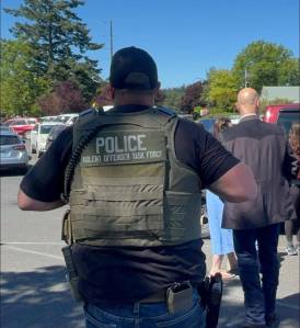Kristina Stucki \ Staff photo
US Marshals outside the courthouse.