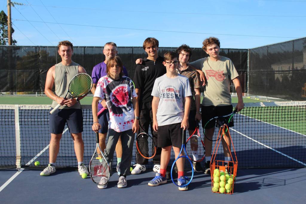 Heather Spaulding/Staff photo
Boys tennis Back row from left to right: Finn Graham, Coach Kyle Loring, Crede Janson, Brandon Prouty and Noah Hanson.
Front row from left to right: Gustav Johnson and Roy Primus
Not pictured: Elliott Roach, Andrew Rezabek