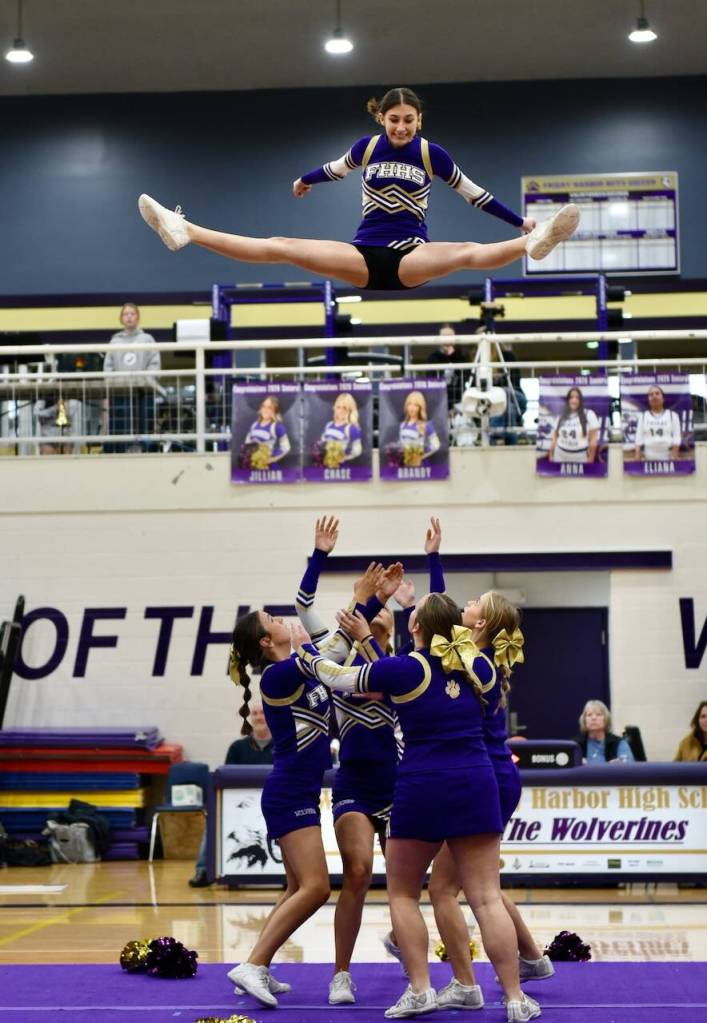 John Stimpson photo.
FH Cheer Squad keeps sprits high.
