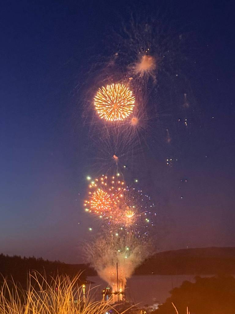 Heather Spaulding \ Staff photo
The beginning of the fireworks over Friday Harbor
